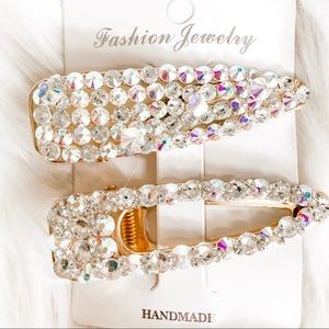 🔥 FLASH SALE🔥 2 Rhinestone Alligator Hair Clips